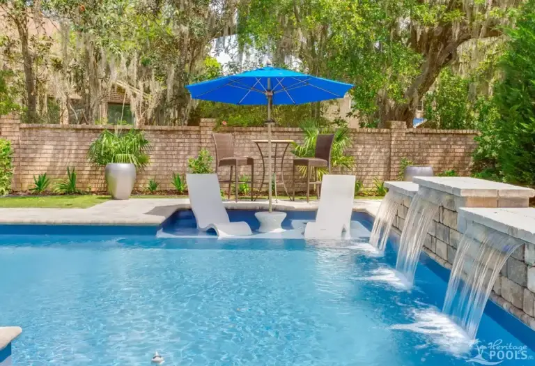 ledges benches pool
